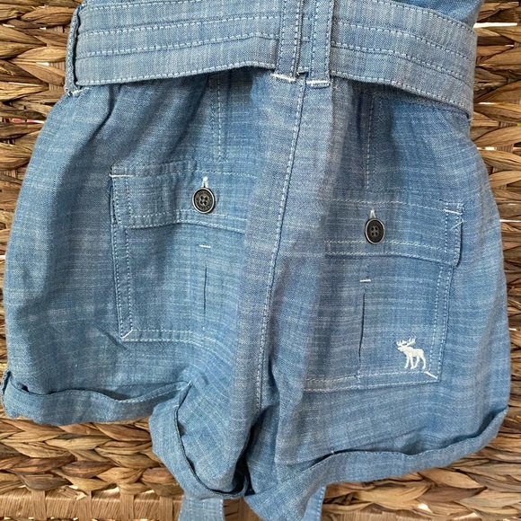 Abercrombie and Fitch Romper - Picture 4 of 4